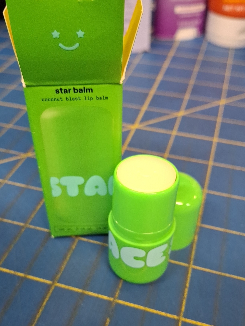 Starface Magic Coconut Blast  Lip Balm Smiley Cap Star Balm 4.3g New in Box